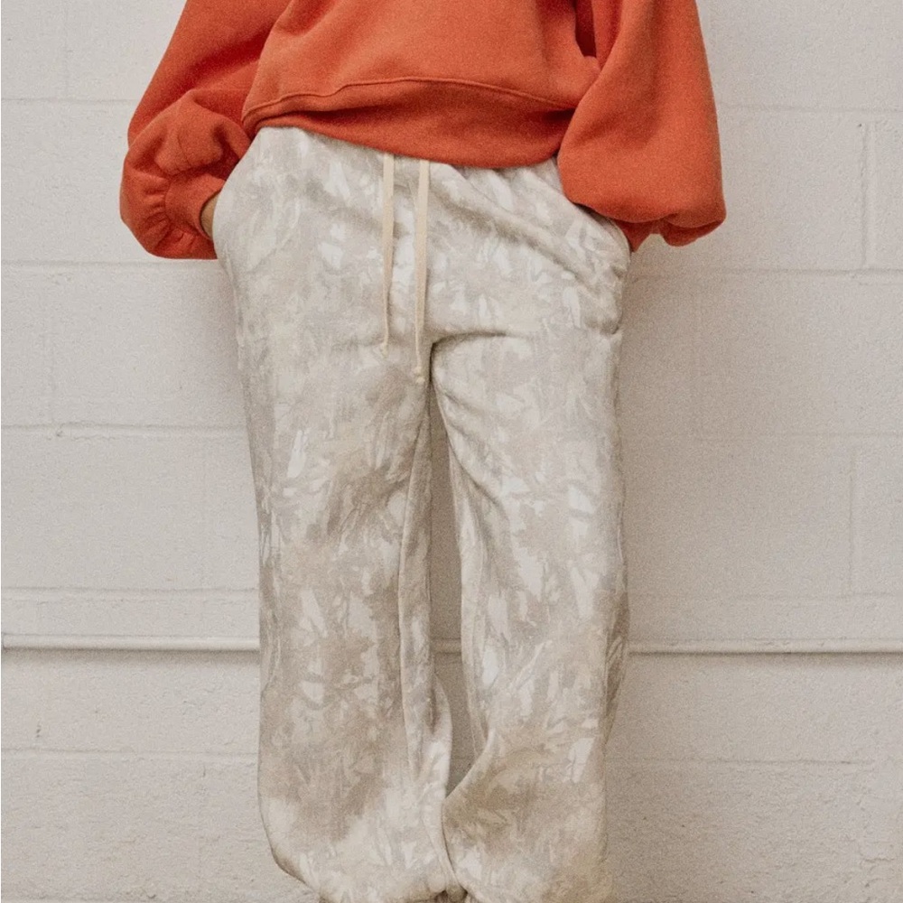 Papermoon Cream Patterned Joggers - Picture 5 of 5